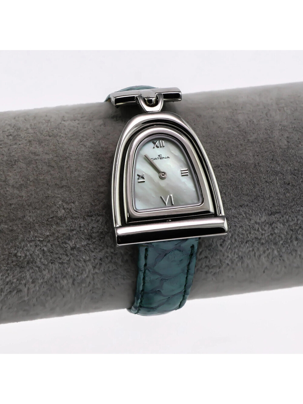 CATENA Quartz 29 mm D592SVR1 29 mm White mother of pearl Men, Unisex